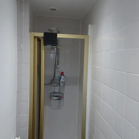 Romney House Гостевой дом *