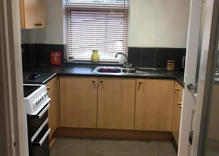 Konukevi Romney House *